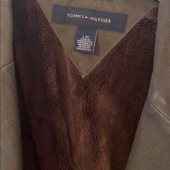 TOMMY HILFIGER WINTER JACKET LARGE OLIVE GREEN EXCELLENT CONDITION - Picture 6 of 8